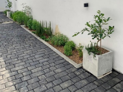 หินเกล็ดตกแต่งพื้นไม่คมบาดเท้า ราคาถูก